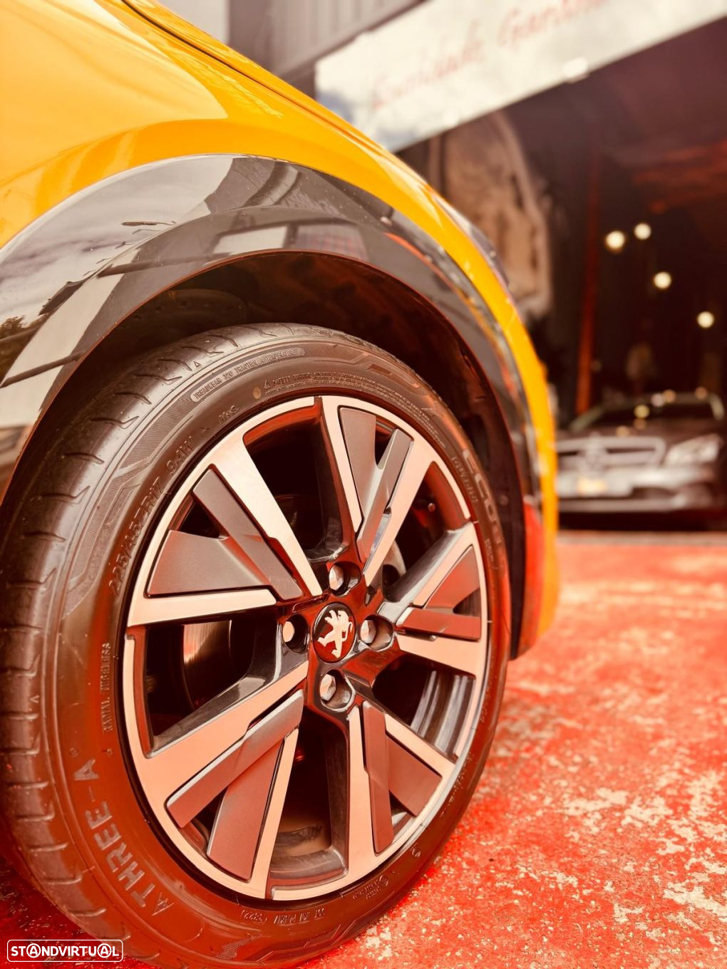 Peugeot 208 1.2 PureTech GT Line - 13