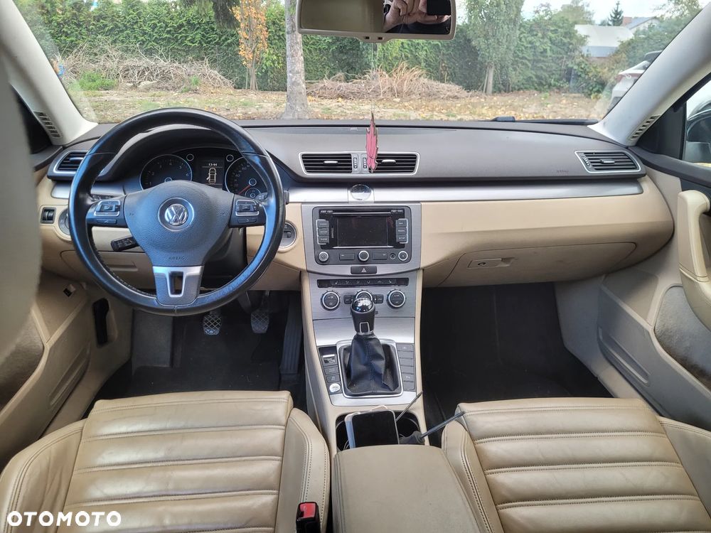 Volkswagen Passat 1.8 TSI Highline - 5