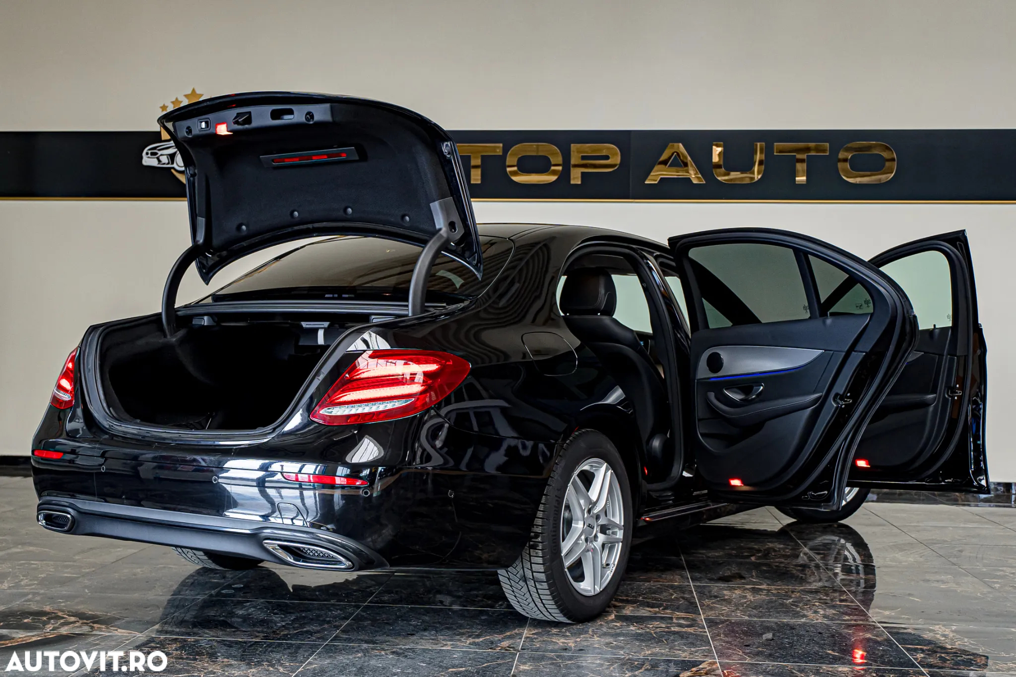 Mercedes-Benz E 220 d 9G-TRONIC - 32