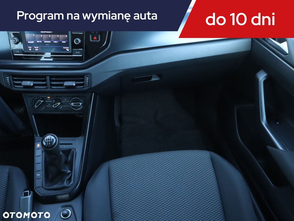 Volkswagen Polo - 10