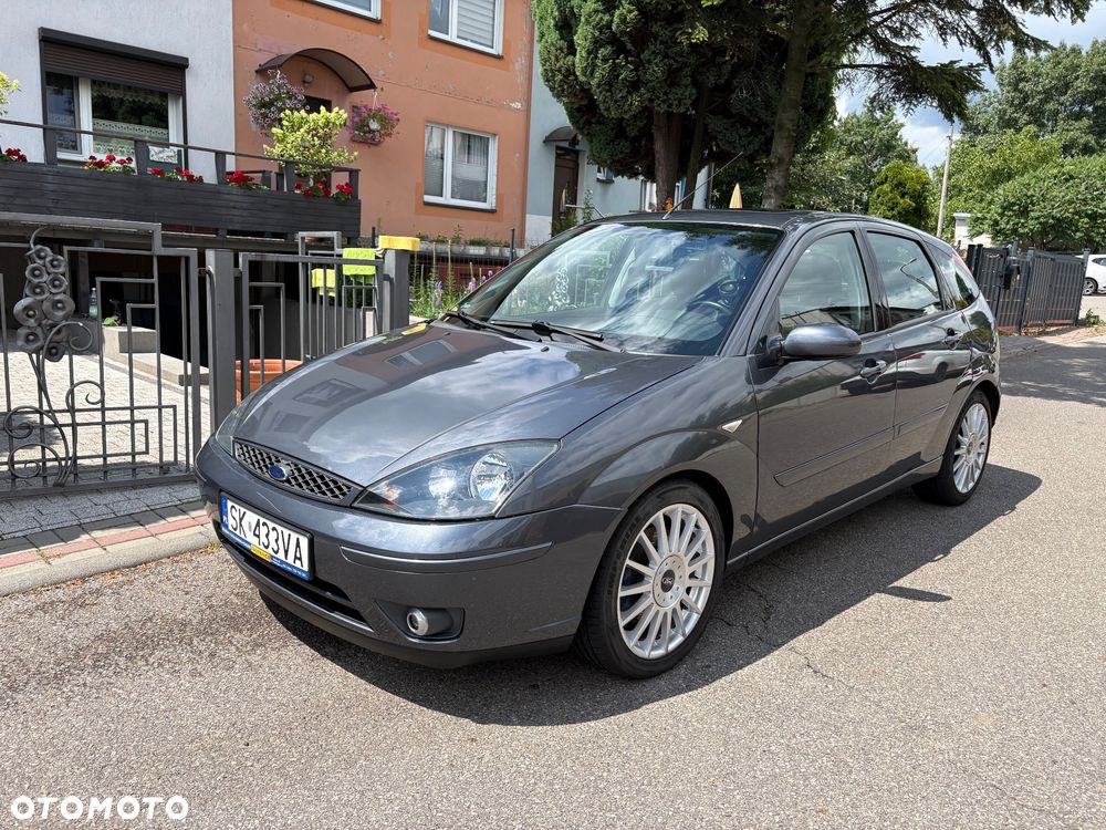 Ford Focus - 9