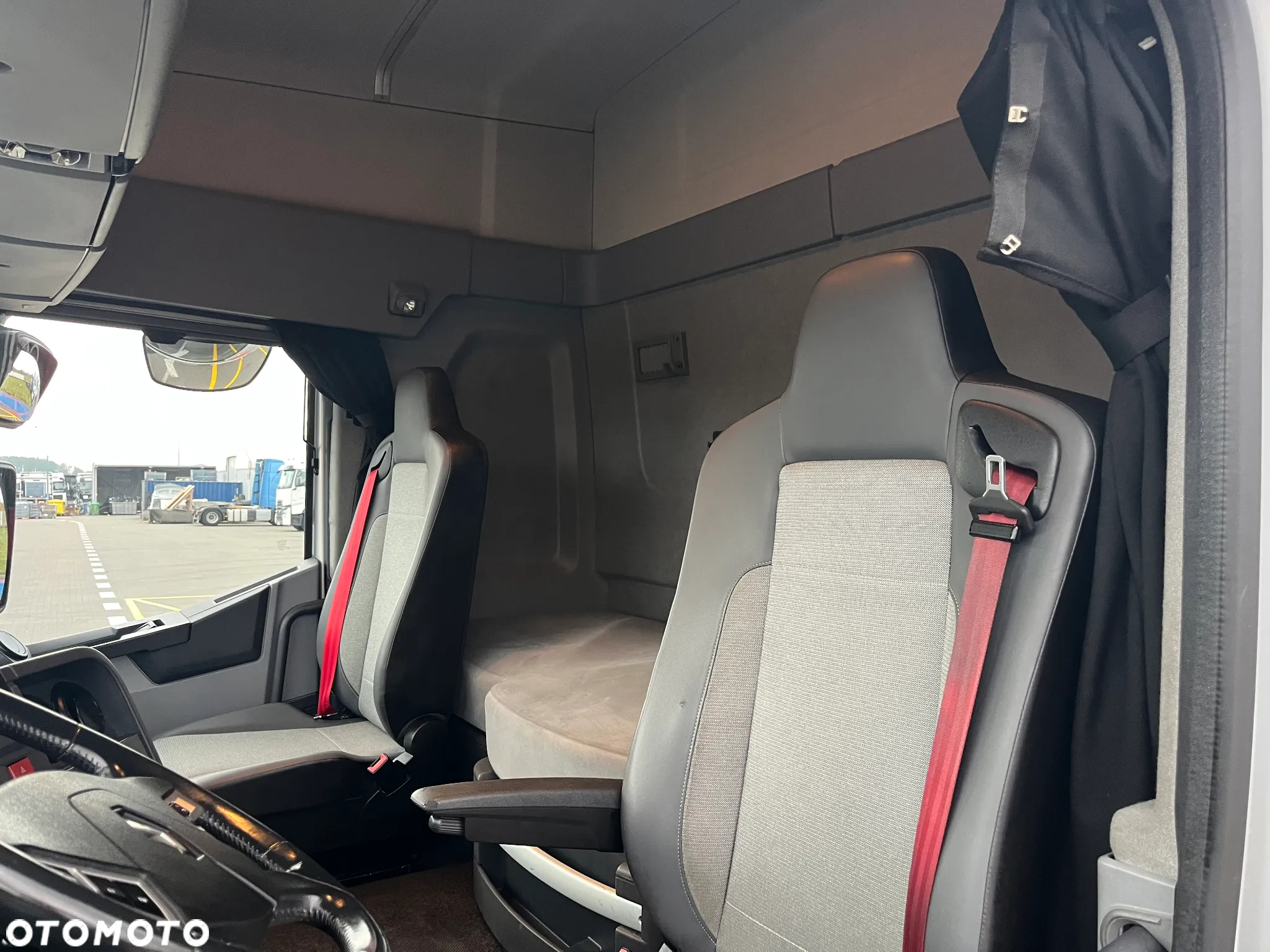 Renault T 440 - 9