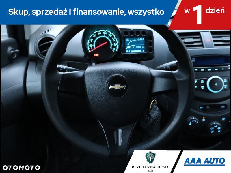 Chevrolet Spark - 17