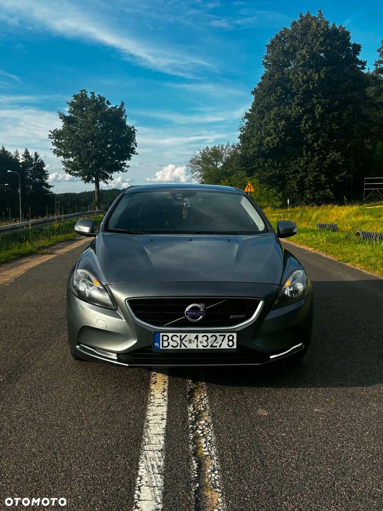 Volvo V40 D2 Momentum - 14