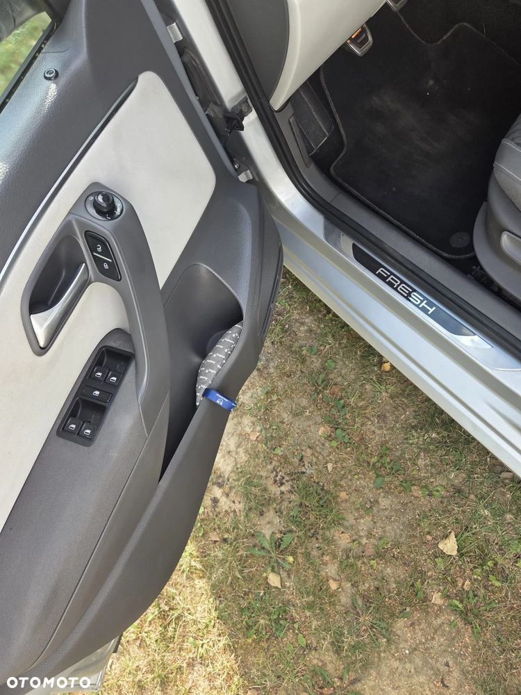 Volkswagen Polo 1.0 Fresh - 12