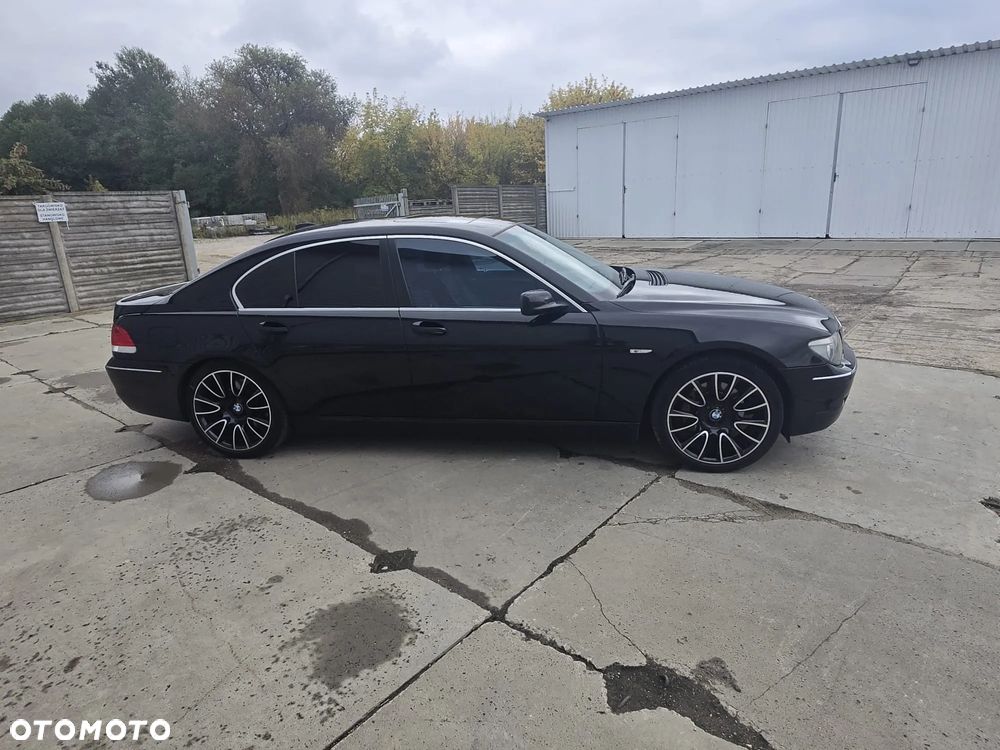 BMW Seria 7 740i - 6