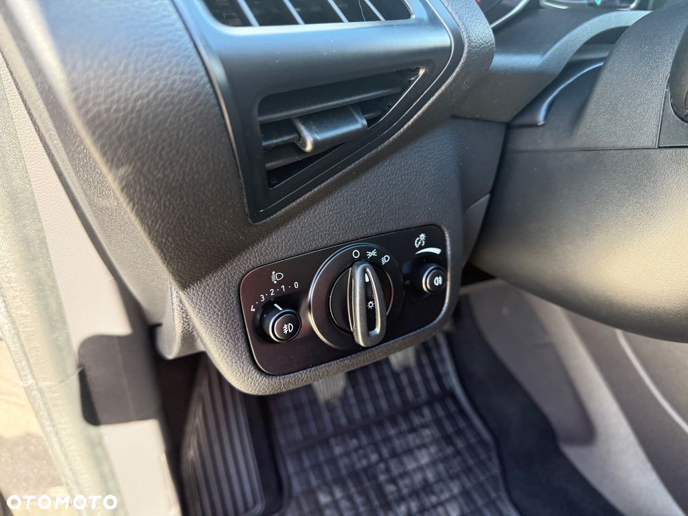 Ford Kuga 1.5 EcoBoost 2x4 Titanium - 18