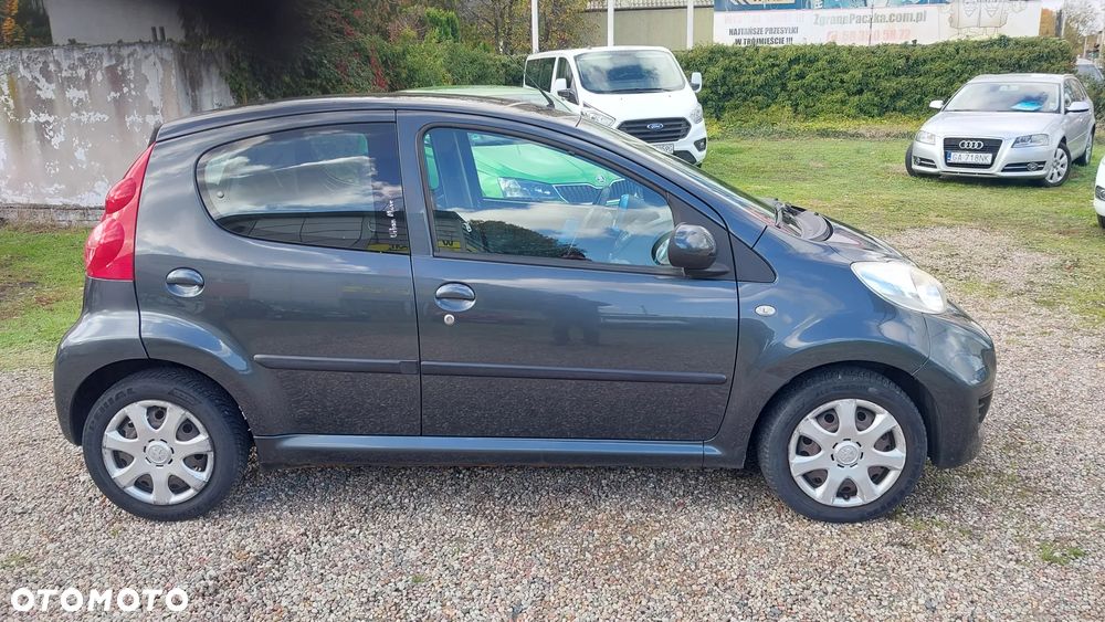 Peugeot 107 - 13
