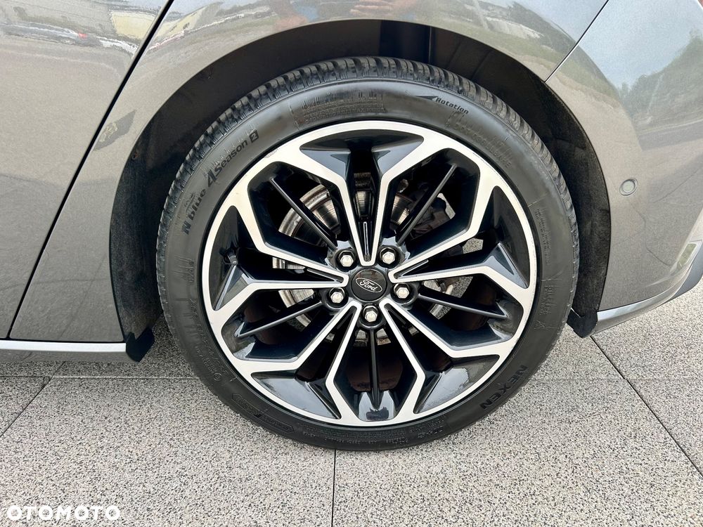 Ford Focus 1.0 EcoBoost Start-Stopp-System ST-LINE - 37