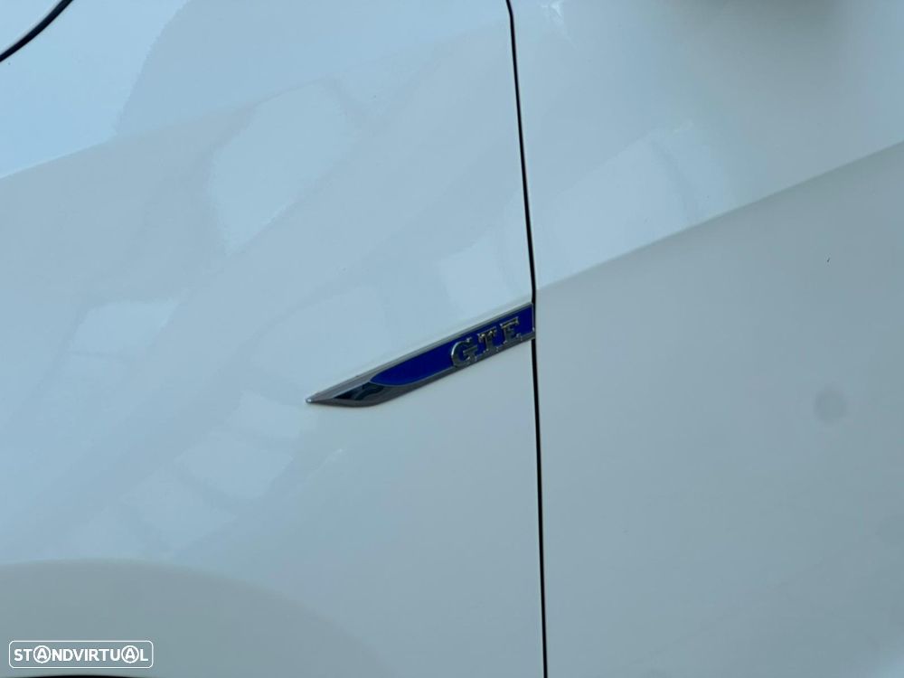 VW Golf 1.4 GTE Plug-in - 12