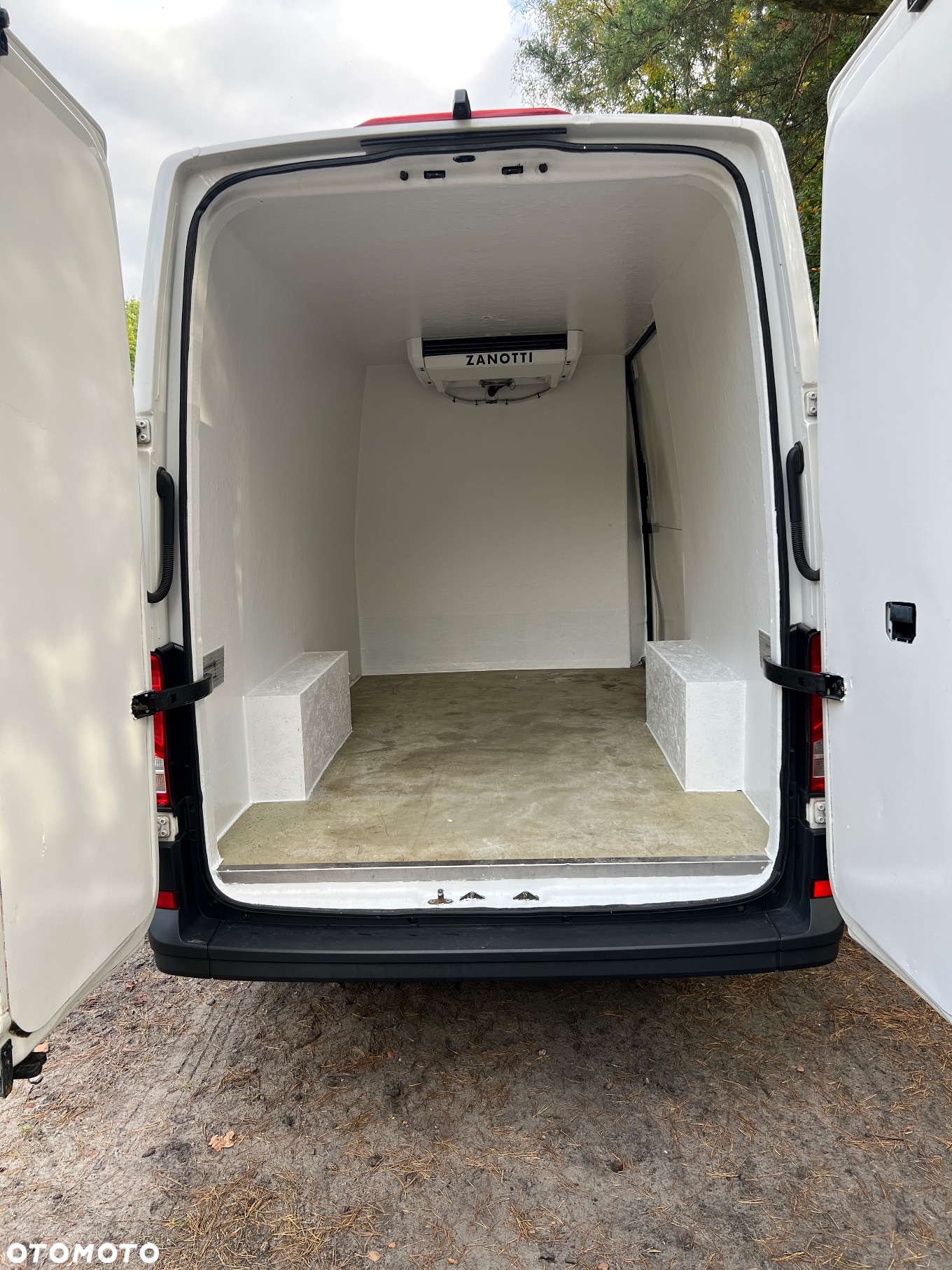 Volkswagen Crafter - 5
