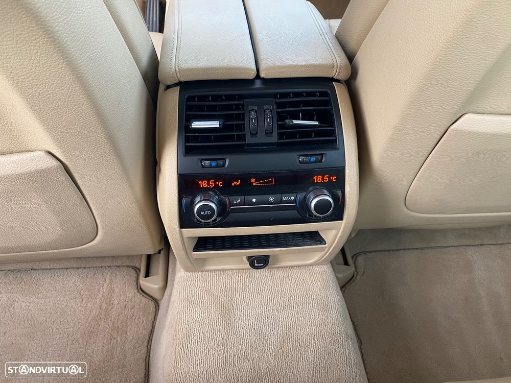 BMW 525 d Auto - 28