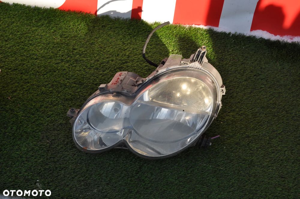 mercedes E W203 lampa lewa UK WYSYŁKA - 2