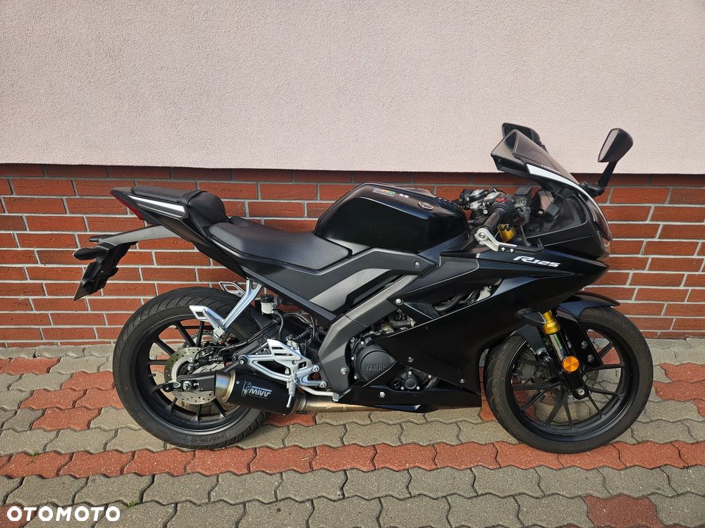 Yamaha YZF - 2