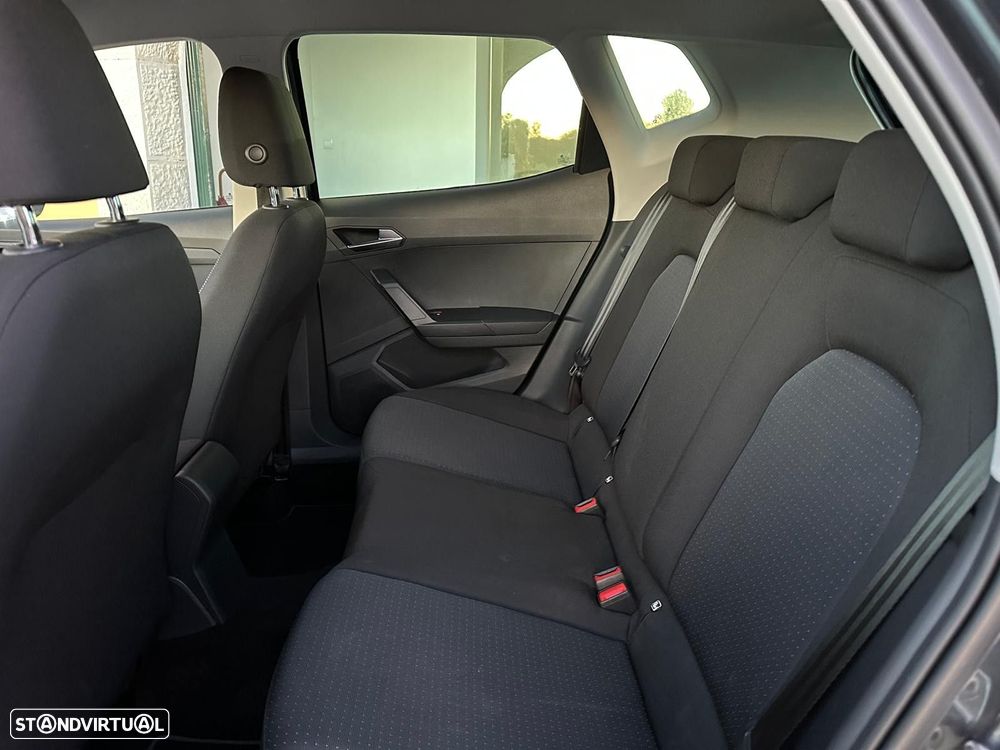 SEAT Arona - 19