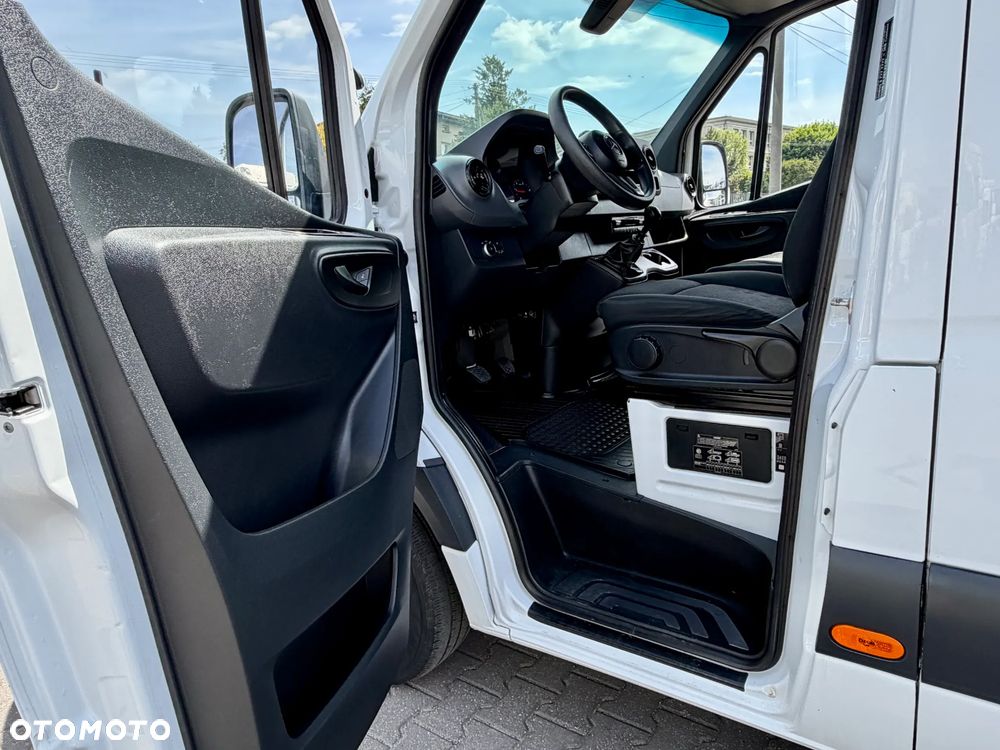 Mercedes-Benz SPRINTER LONG / SALON POLSKA / NISKI PRZEBIEG / MANUAL / ROCZNA GWARANCJA / LEASING / KREDYT - 10