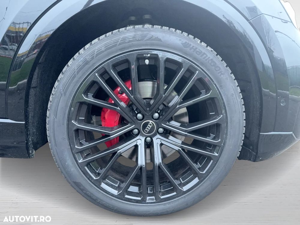 Audi Q8 e-tron - 7