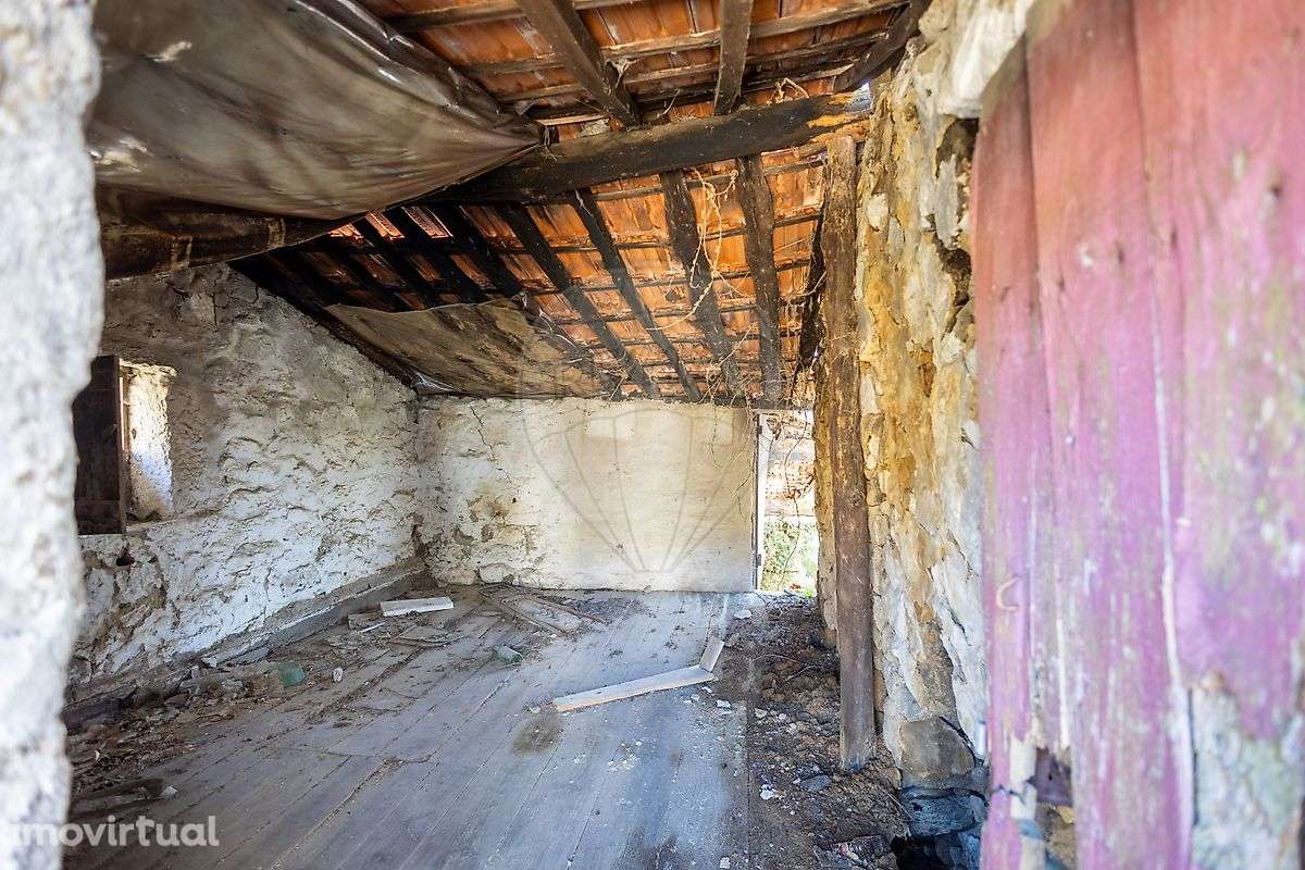 Moradia T1 para venda - Grande imagem: 3/19