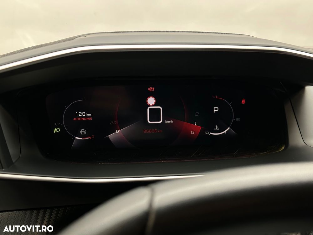 Peugeot 2008 PureTech 130 EAT8 Allure - 13
