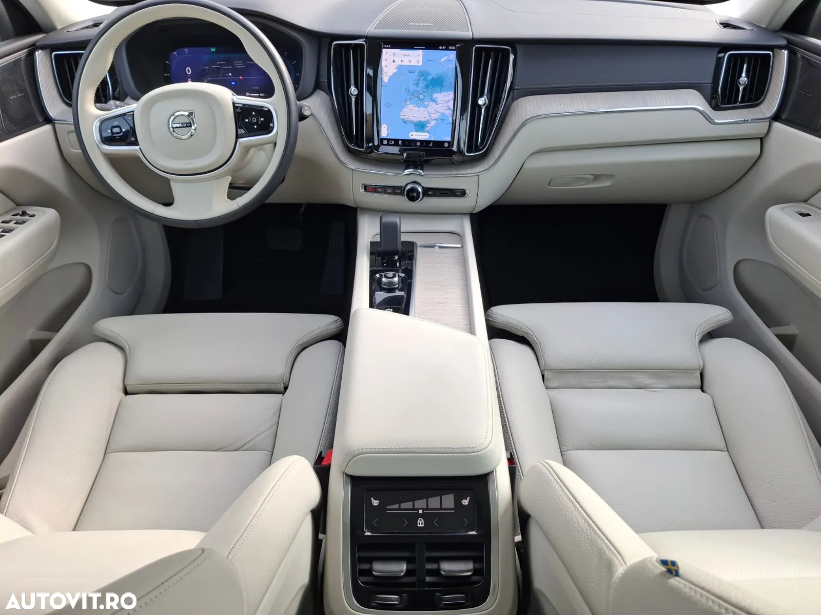 Volvo XC 60 B4 D AWD Ultimate Bright - 16