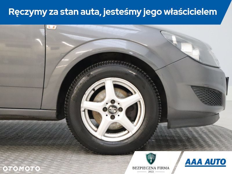 Opel Astra - 16
