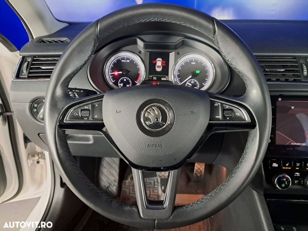 Skoda Octavia - 11
