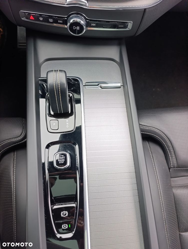 Volvo XC 60 B5 D AWD Geartronic RDesign - 14