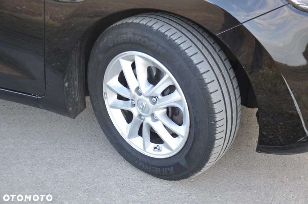 Hyundai i30 1.4 Comfort - 12