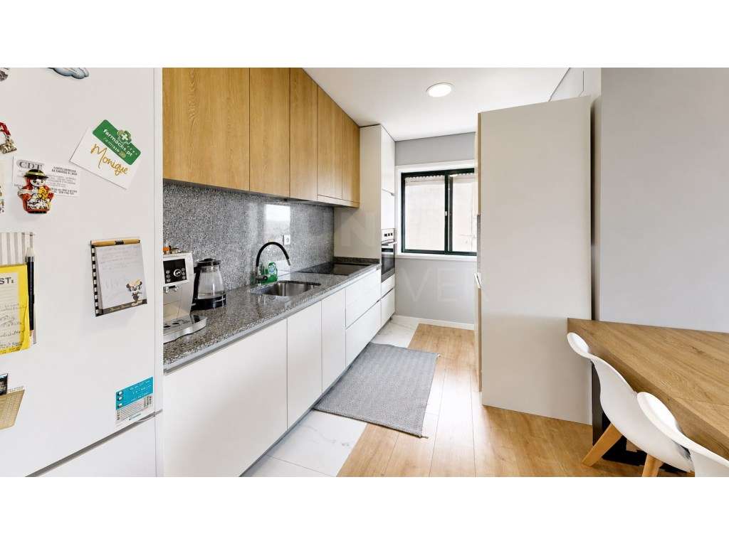 Apartamento T2 Renovado em Baguim do Monte - Grande imagem: 2/16