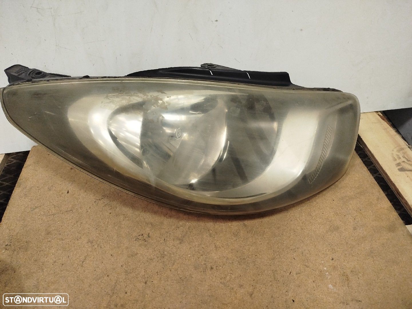 Farol/ Otica Dianteiro Dto Hyundai I10 (Pa) - 1