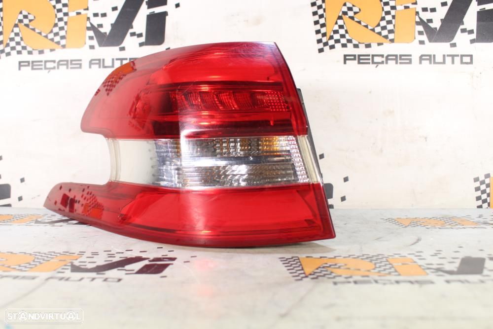 Farolim Esquerdo Peugeot 308 Sw Ii  9678093980 / Carrinha Chassi Condu - 3