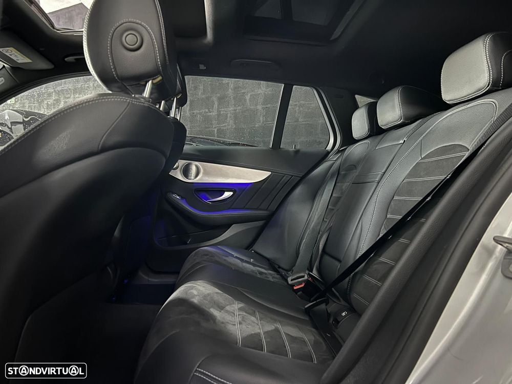 Mercedes-Benz C 300 de AMG Line - 5