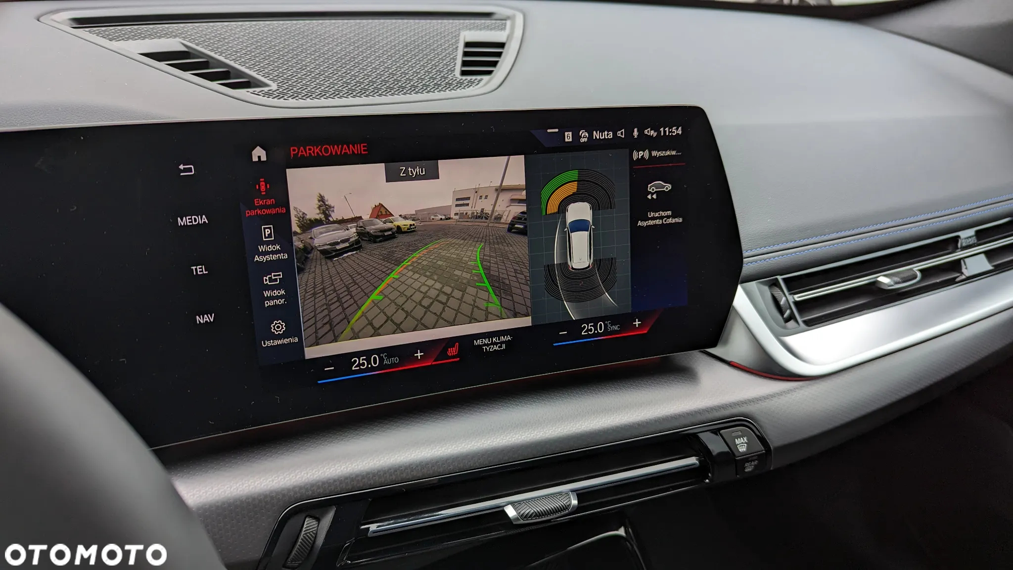 BMW iX1 xDrive30 66.5kWh M Sport - 10