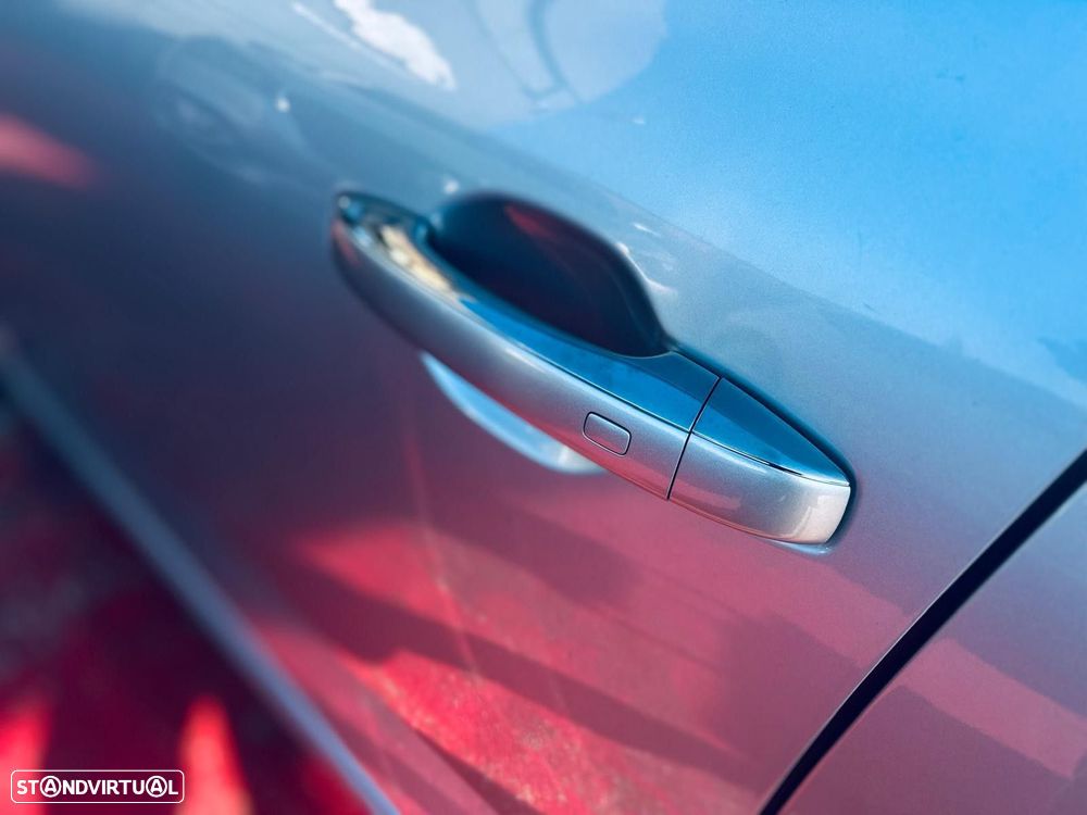 Renault Mégane 1.5 Blue dCi Limited - 9