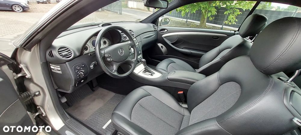 Mercedes-Benz CLK - 34