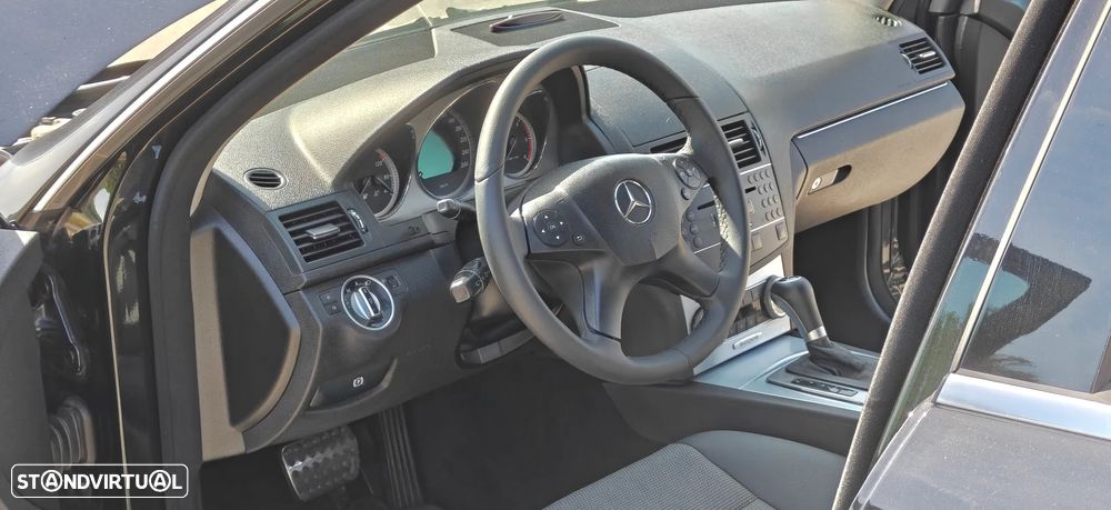 Mercedes-Benz C 220 Station CDI DPF Auto BlueEFFICIENCY Avantgarde - 13