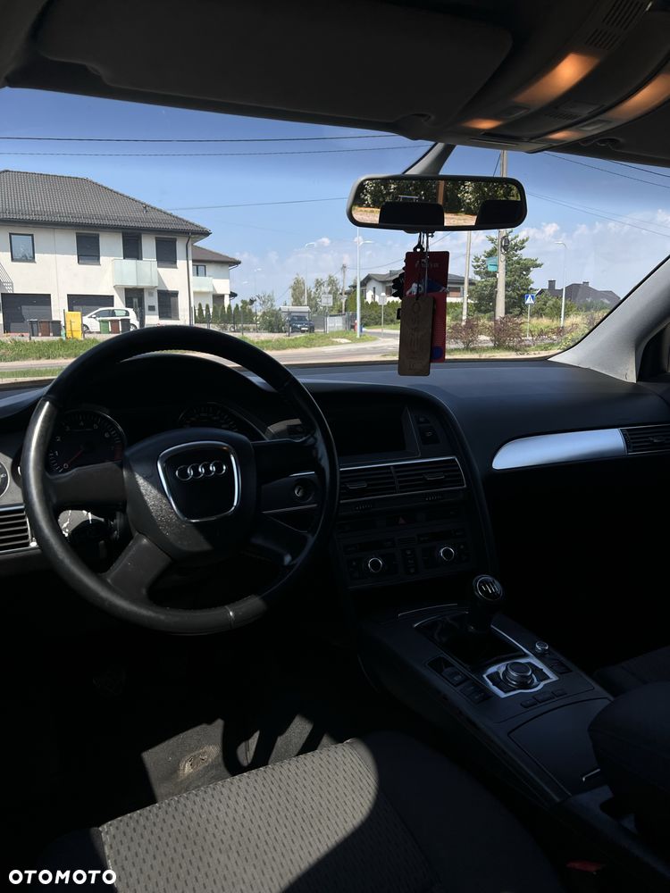 Audi A6 Avant - 4