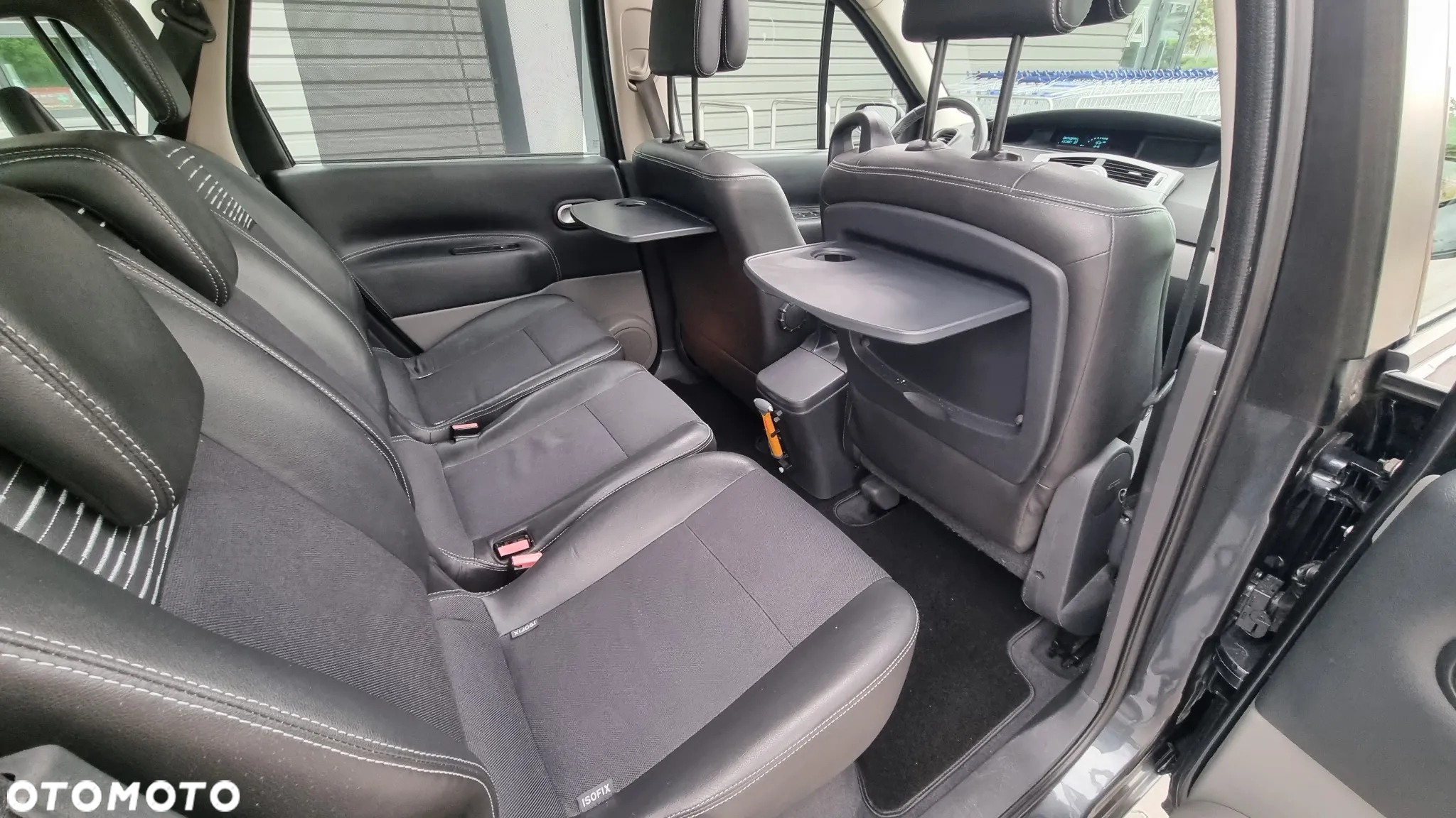 Renault Grand Scenic 2.0 16V Privilege - 26