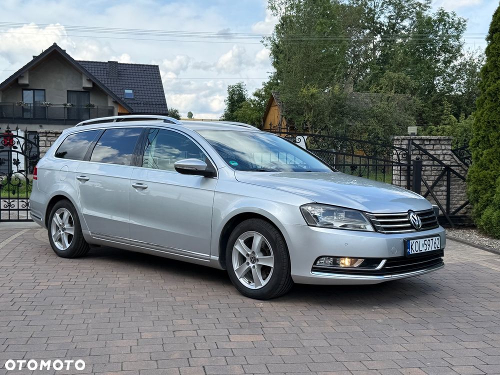 Volkswagen Passat 2.0 TDI DPF DSG Comfortline - 1