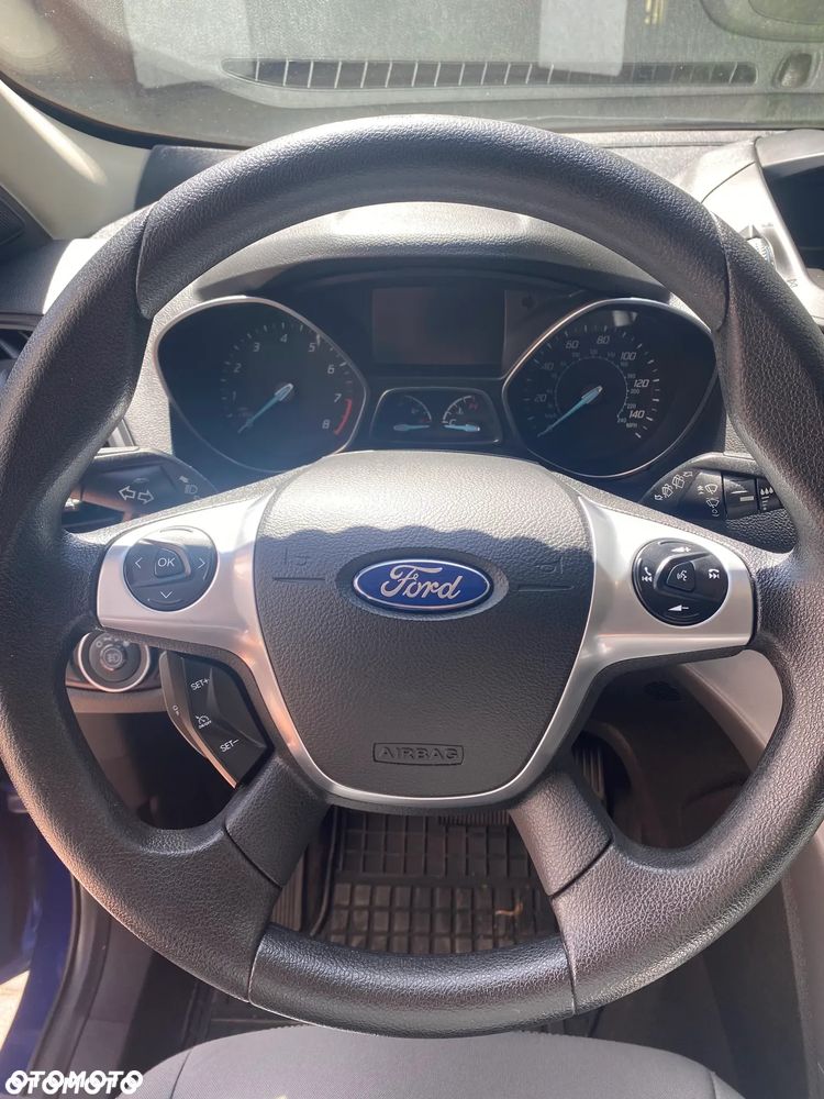 Ford Kuga - 9