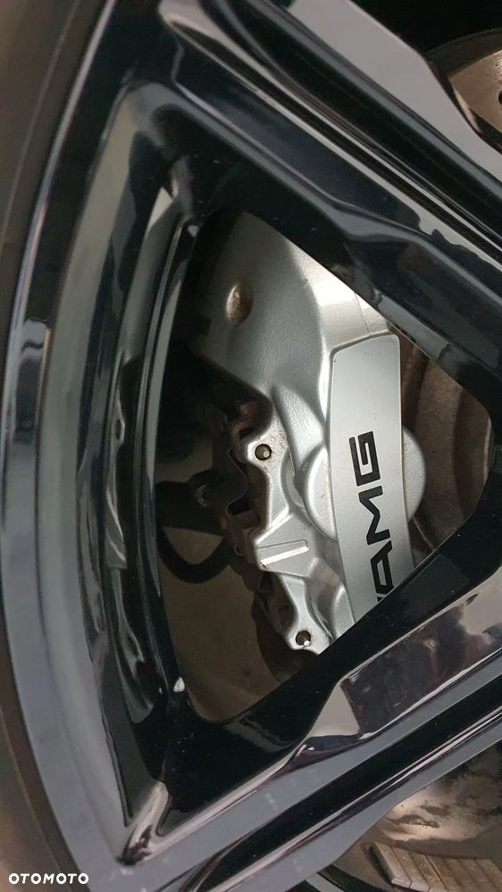 Mercedes-Benz CLS 63 AMG - 25