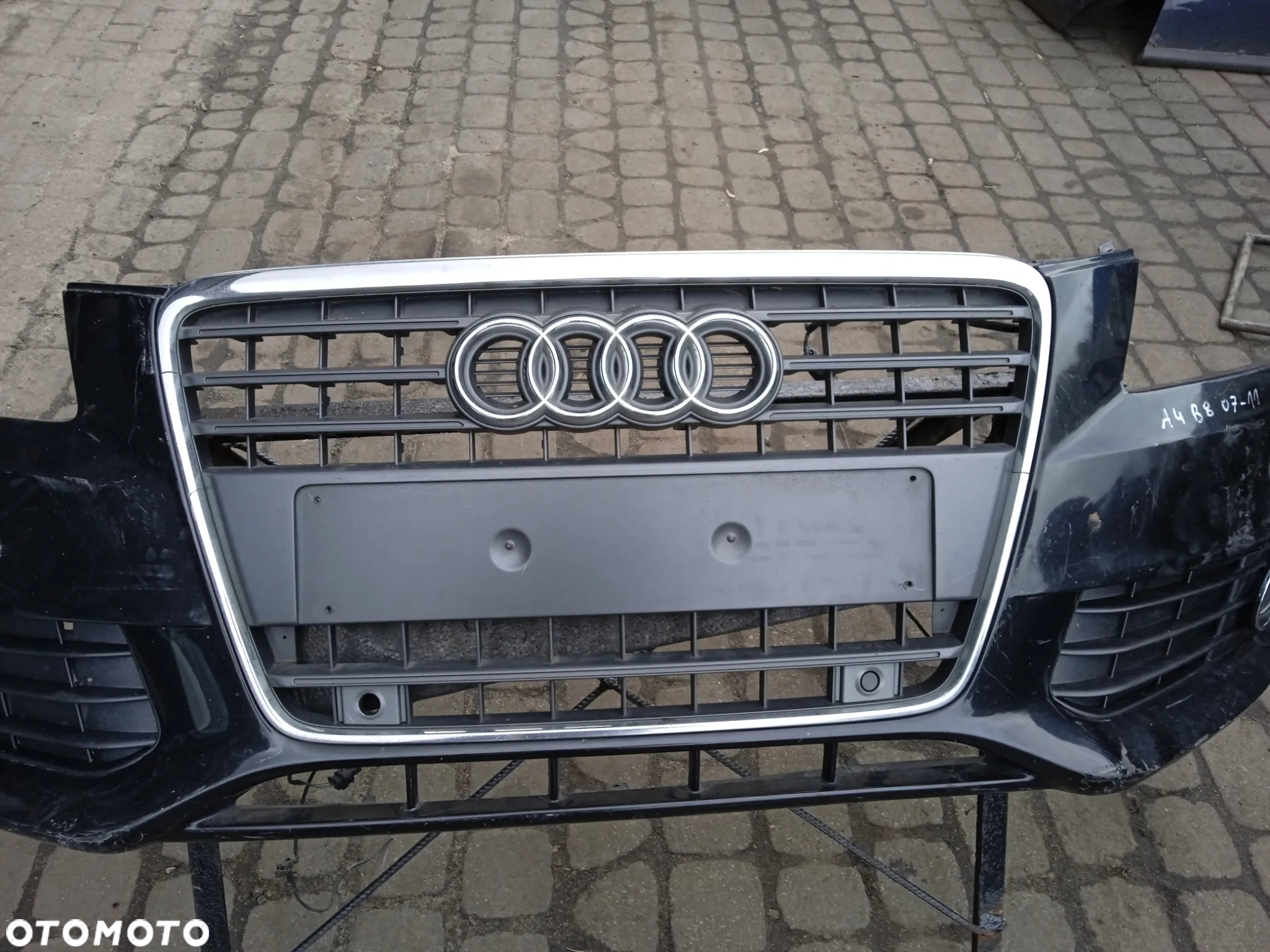 ZDERZAK PRZEDNI AUDI A4 B8 07-11 - 3