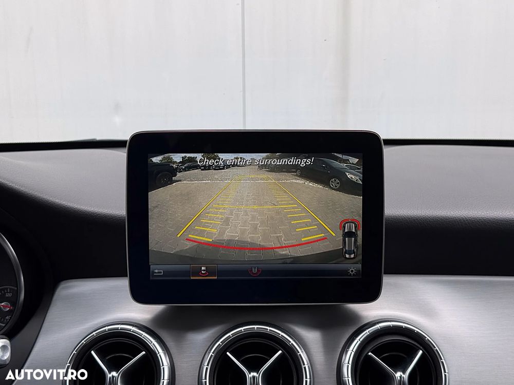 Mercedes-Benz CLA 220 d 7G-DCT AMG Line - 13
