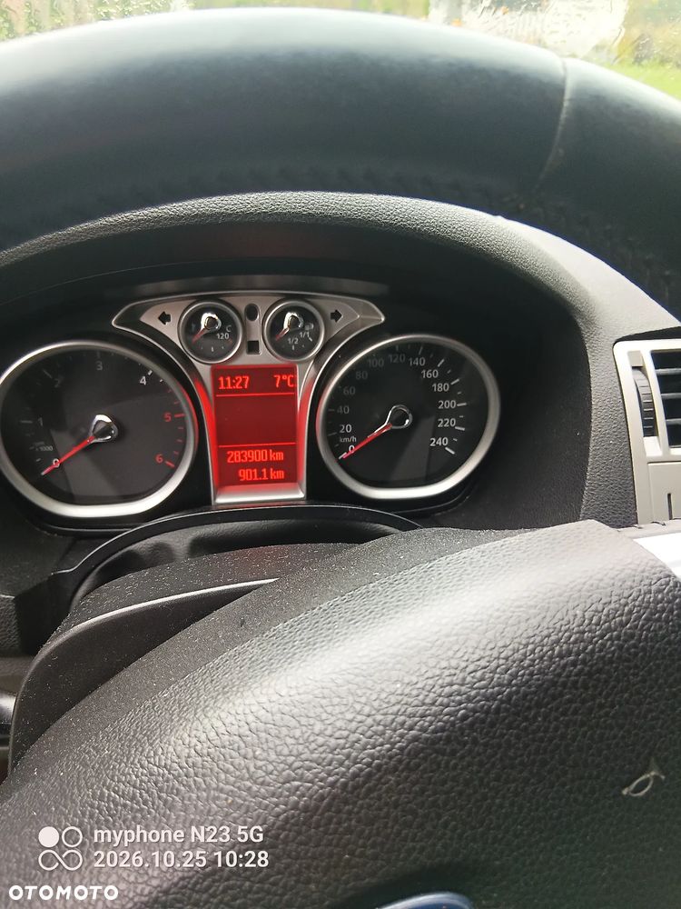 Ford Kuga 2010 photo 5
