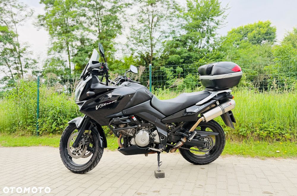 Suzuki V-STROM - 4