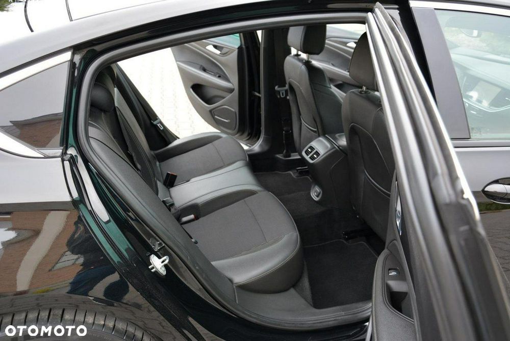 Opel Insignia 2.0 BiTurbo D 4x4 Automatik GSI - 17