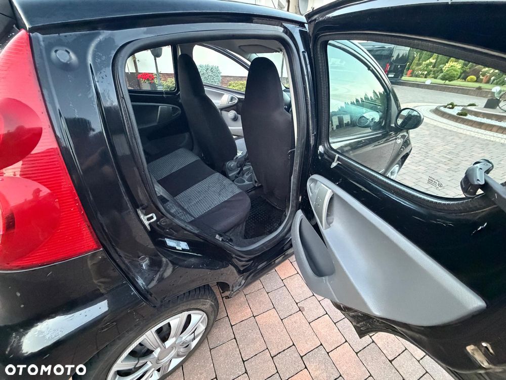 Peugeot 107 1.0 Trendy - 7