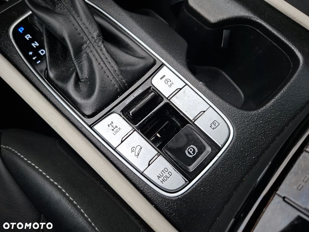 Hyundai Tucson - 10