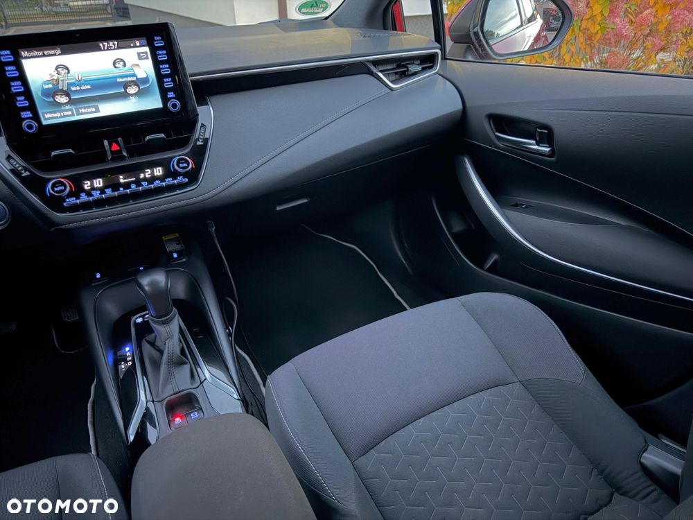 Toyota Corolla - 16