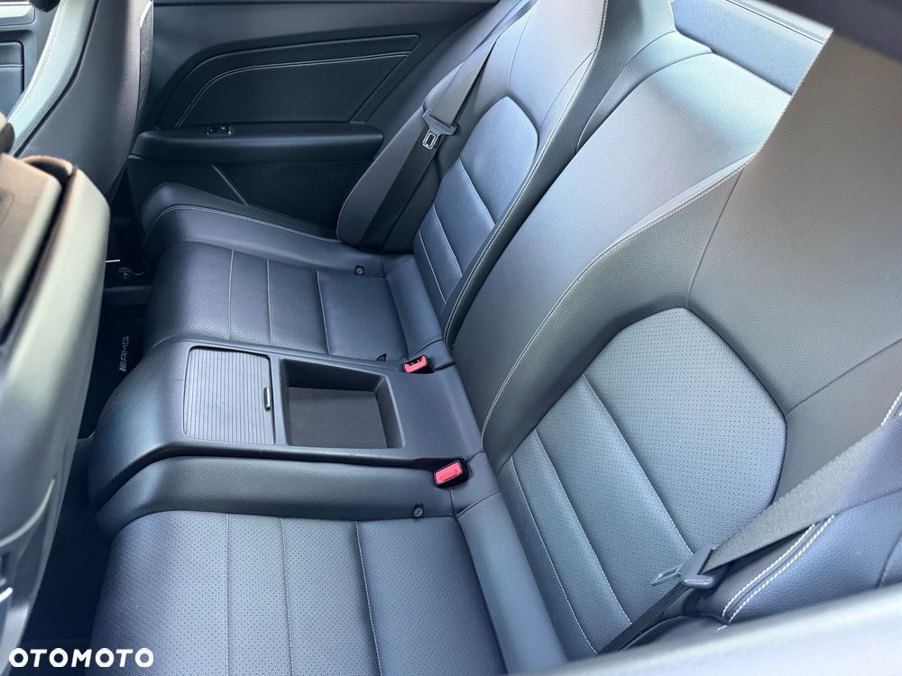 Mercedes-Benz Klasa E 250 7G-TRONIC - 19